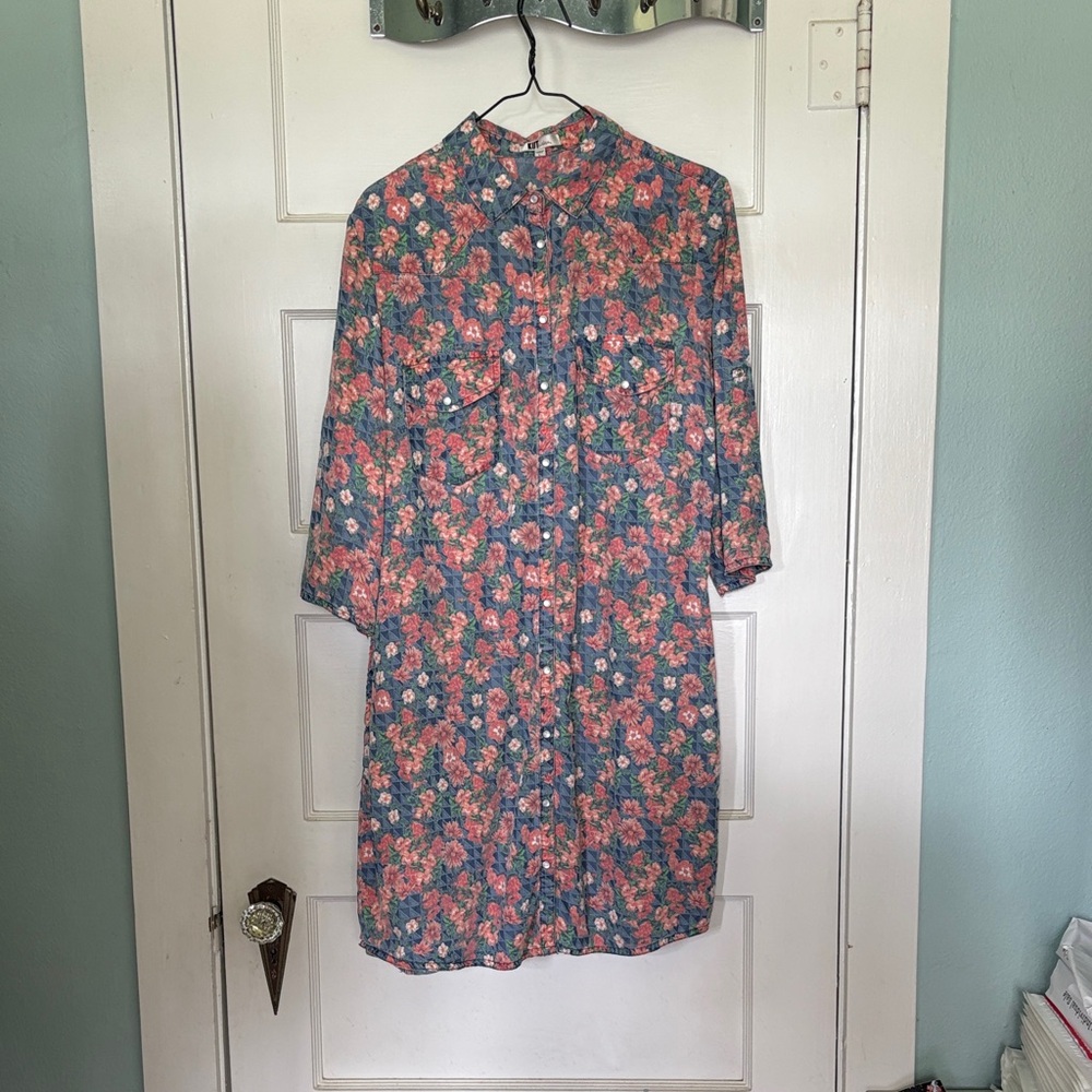 KUT From the Kloth Floral Snap Front Shirt Dress in Blue and Coral Size L